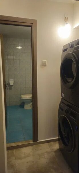 Crangasi, Zboina Neagra, apartament 4 camere.